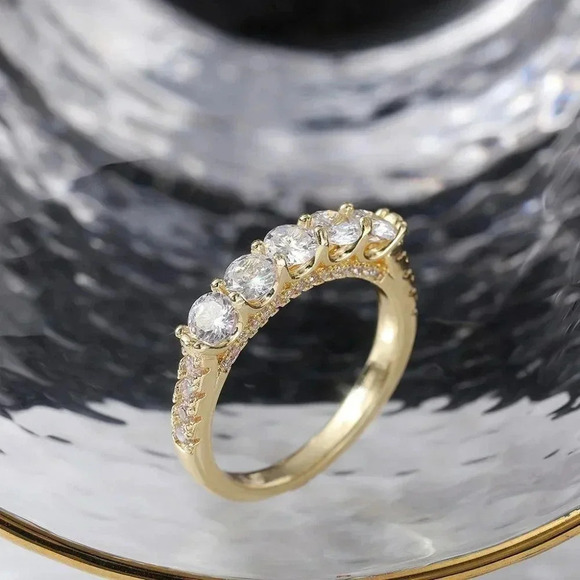 💍14K GOLD PRONG ROUND CUT MOISSANITE 5 STONE ENGAGEMENT RING, K750 - Picture 7 of 7